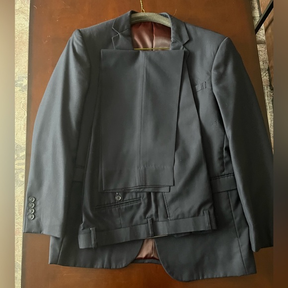Fellini Uomo Men’s Suit Jacket and Pants - Picture 1 of 5
